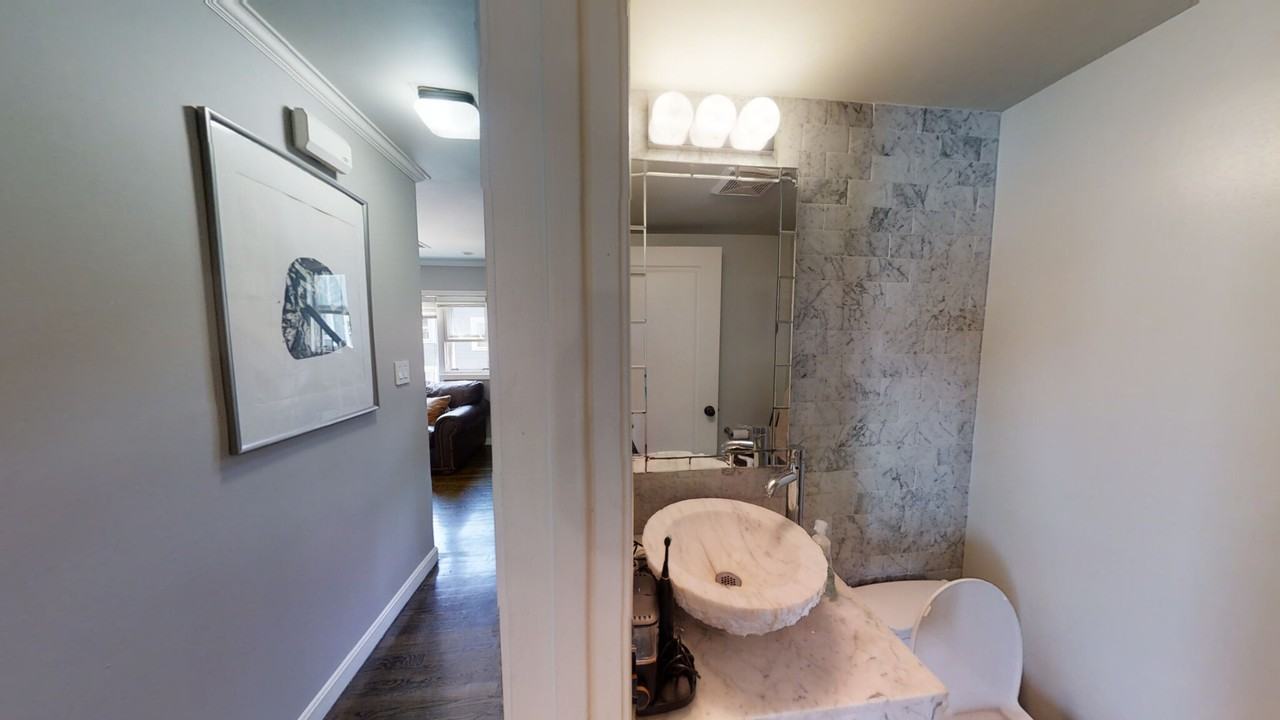 332 W 4th St - Photo 6 of 18