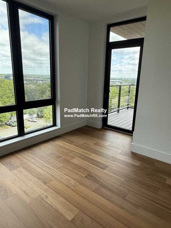 1515 Commonwealth Ave #506 - Photo 7 of 35