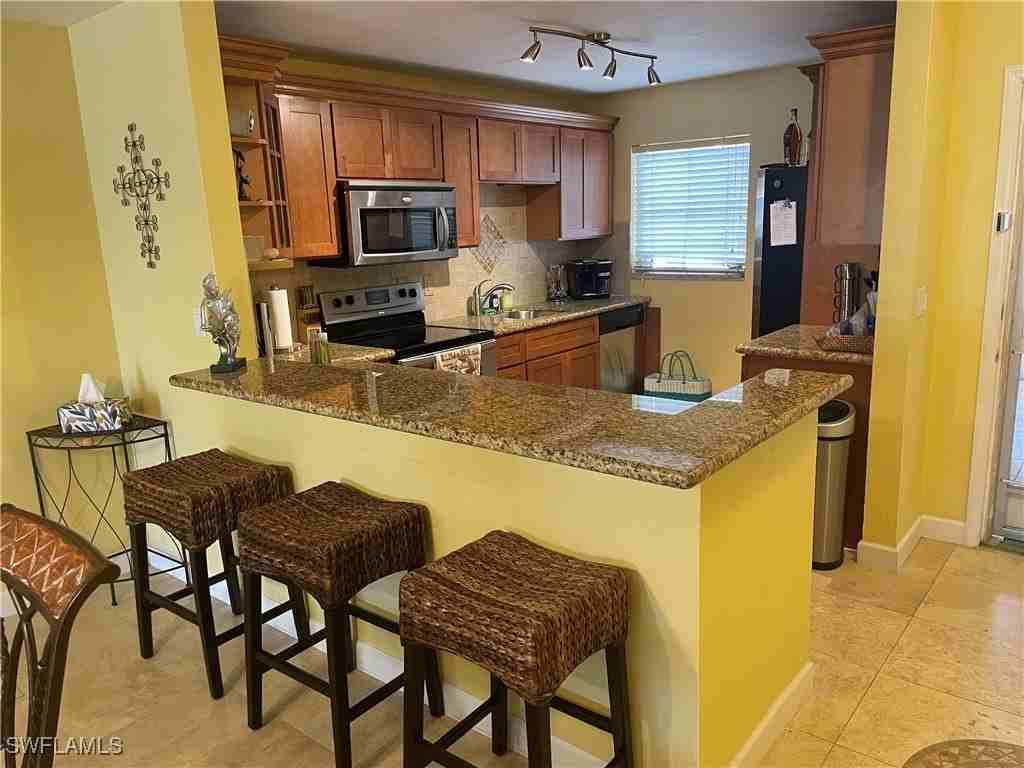 1730 Sandy Cir Apt 105 #105 - Photo 2 of 21