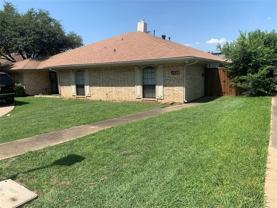 1520 Parkside Dr - Photo 1 of 1