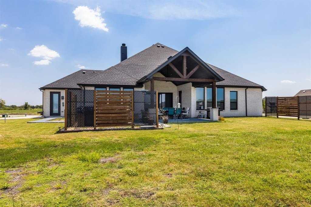 1533 Lynx Loop - Photo 2 of 27