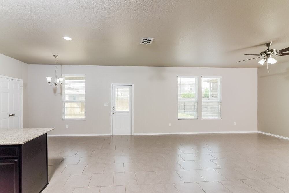 11837 Silver Chase - Photo 4 of 17