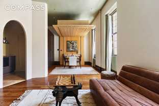 207 W 21st St #3F - Photo 1 of 1