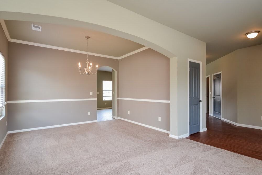 1081 Rock Elm Dr - Photo 6 of 15