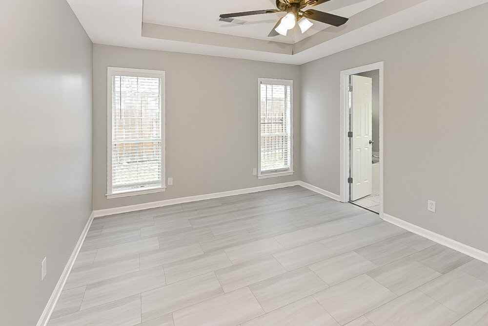 1439 Clockshop Dr - Photo 6 of 16