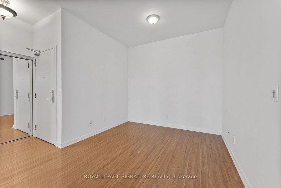 59 East Liberty Street #2302 - Photo 3 of 50