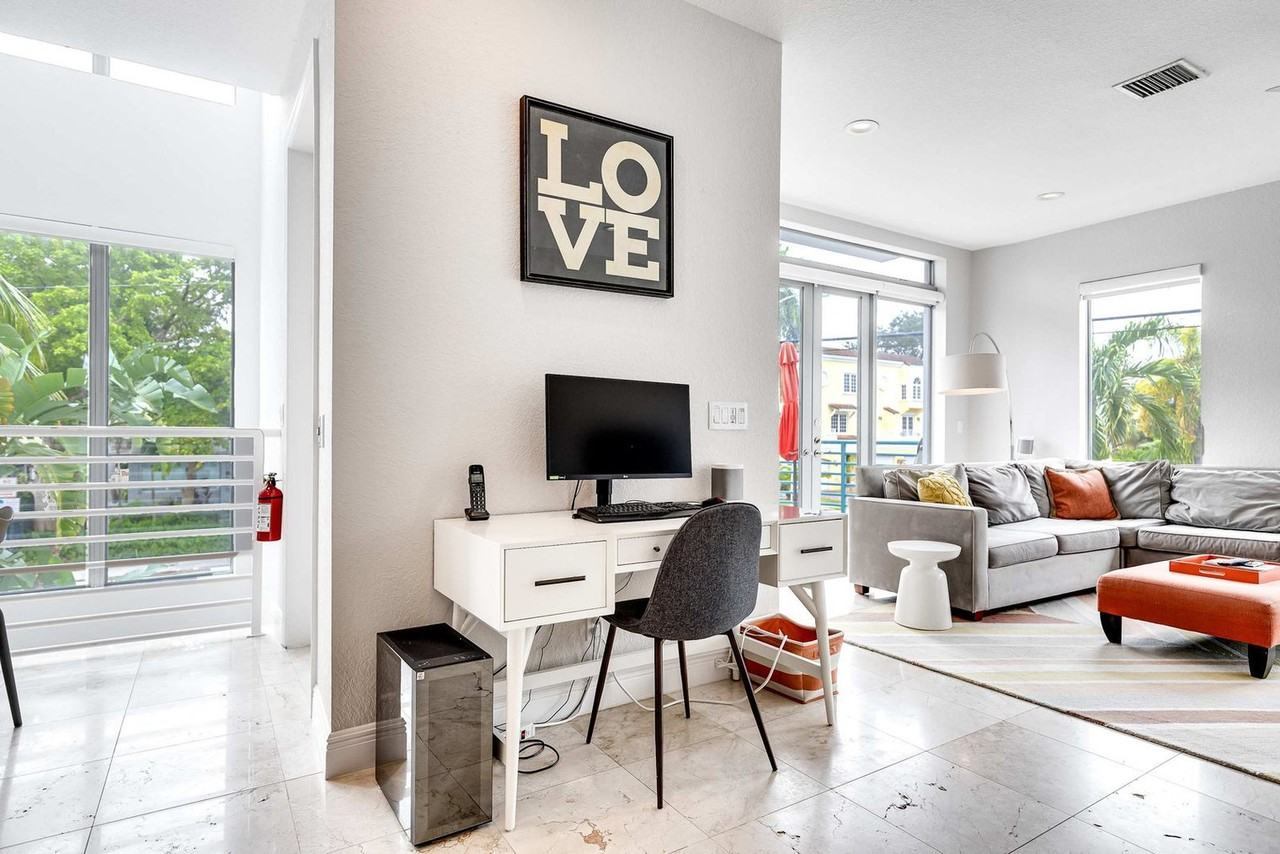 1412 Se 2nd St #1018675P - Photo 5 of 47