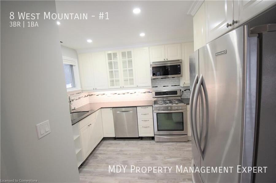 8 West St #1 - Photo 2 of 13