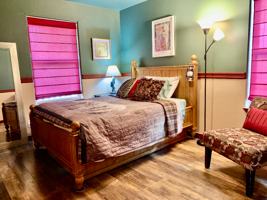 featured image of 112 W Dooley Ln