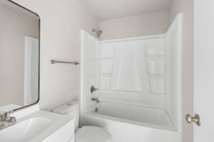 featured image of 1217 Pineview Street #1