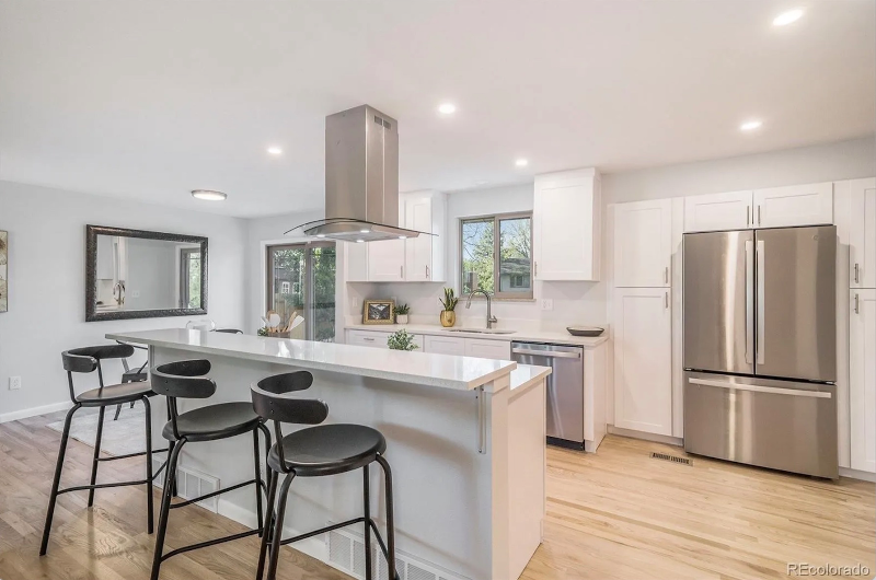 9345 W Iowa Pl - Photo 2 of 14