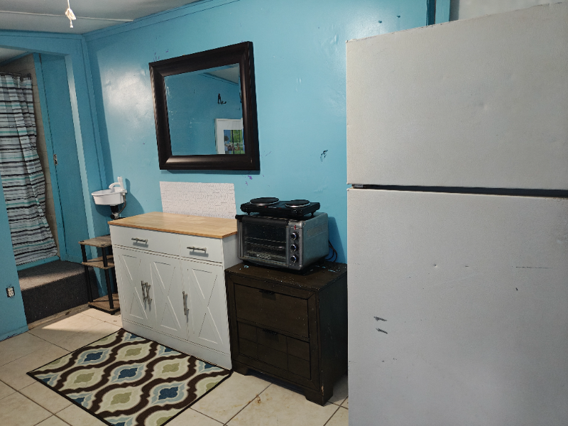 146 Beach Manor Ct #A - Photo 3 of 7