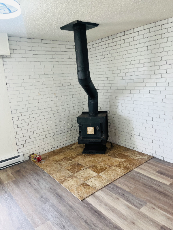 120 Sunrise Dr - Photo 3 of 15