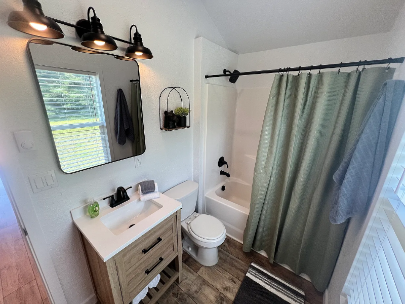 10630 West 100 North - Photo 4 of 8