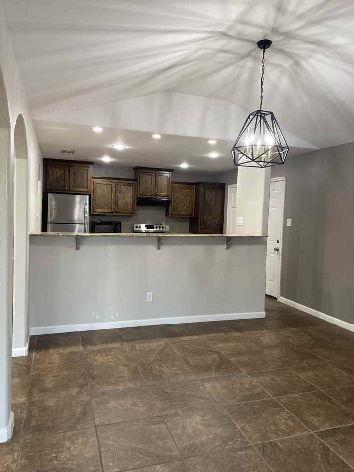 116 Westpark #NA - Photo 5 of 16