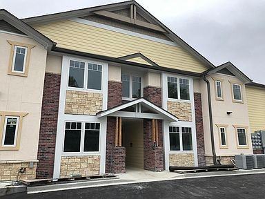 5026 Grand Ave #12 - Photo 2 of 15