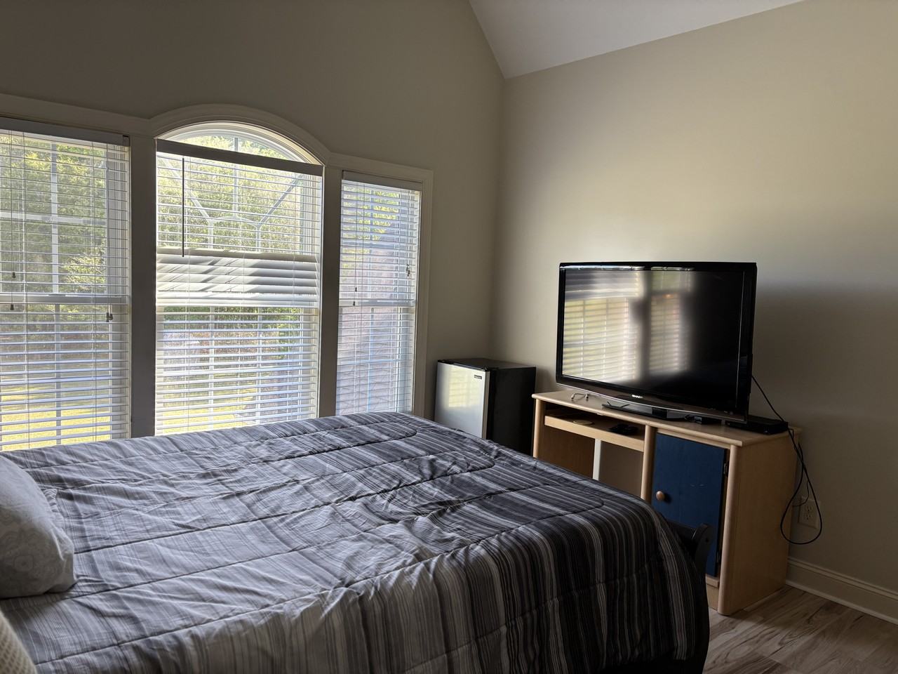 8328 Henderson Rd #NA - Photo 4 of 8