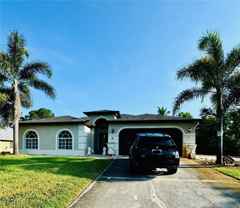 5202 Lee St - Photo 1 of 1