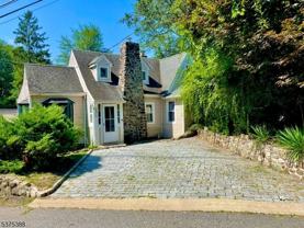 122 Lakewood Dr - Photo 1 of 1