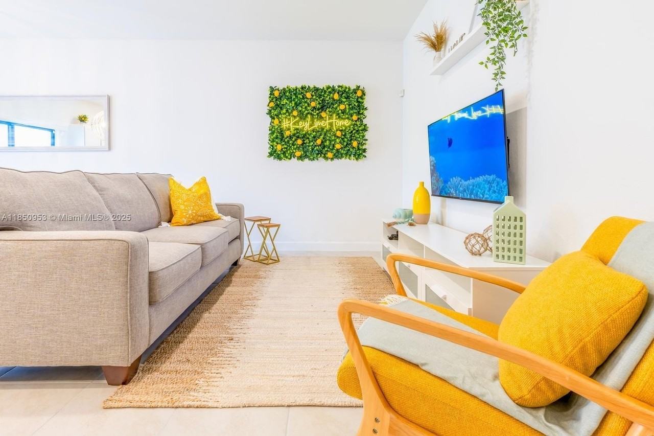 1156 Southwest 6th Avenue - Photo 2 of 13