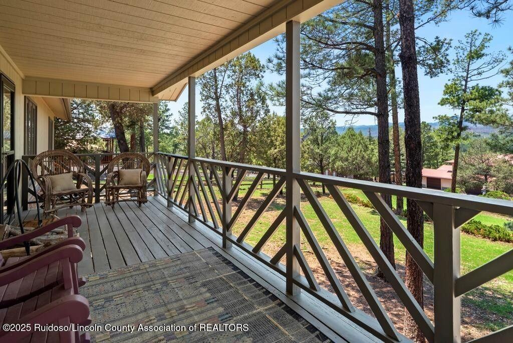 125 Mcbride Dr - Photo 2 of 26