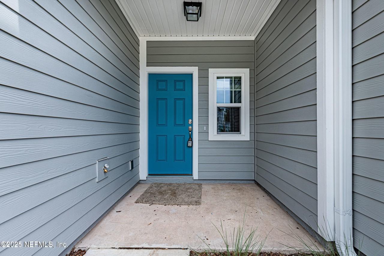 12895 Ludo Rd - Photo 2 of 14