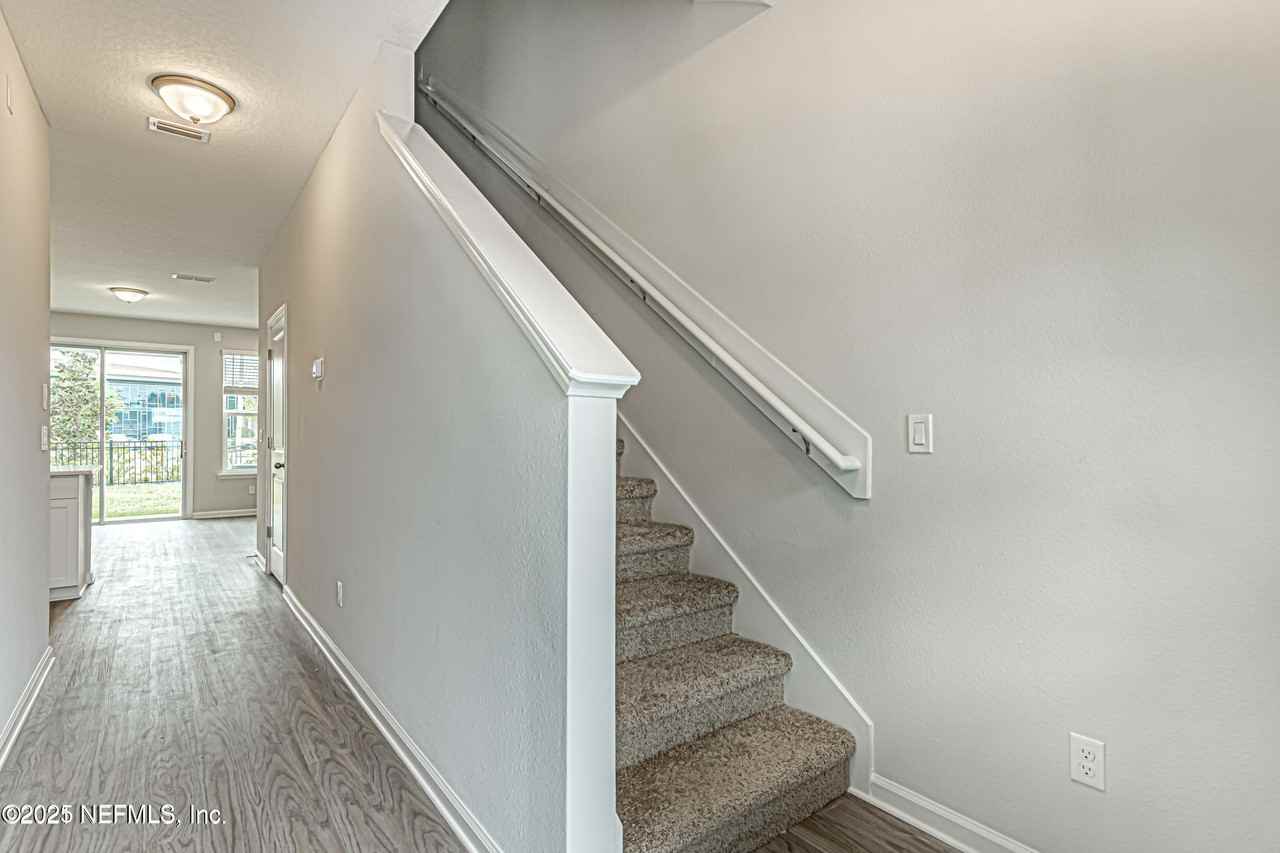 12895 Ludo Rd - Photo 3 of 14