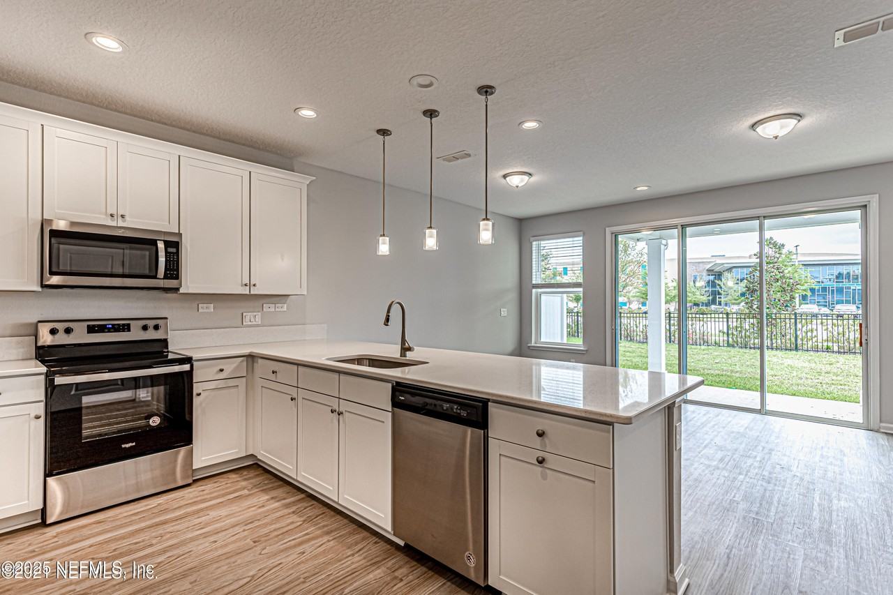 12895 Ludo Rd - Photo 6 of 14