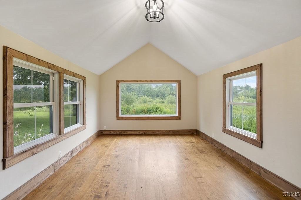 5652 E Lake Rd - Photo 7 of 34