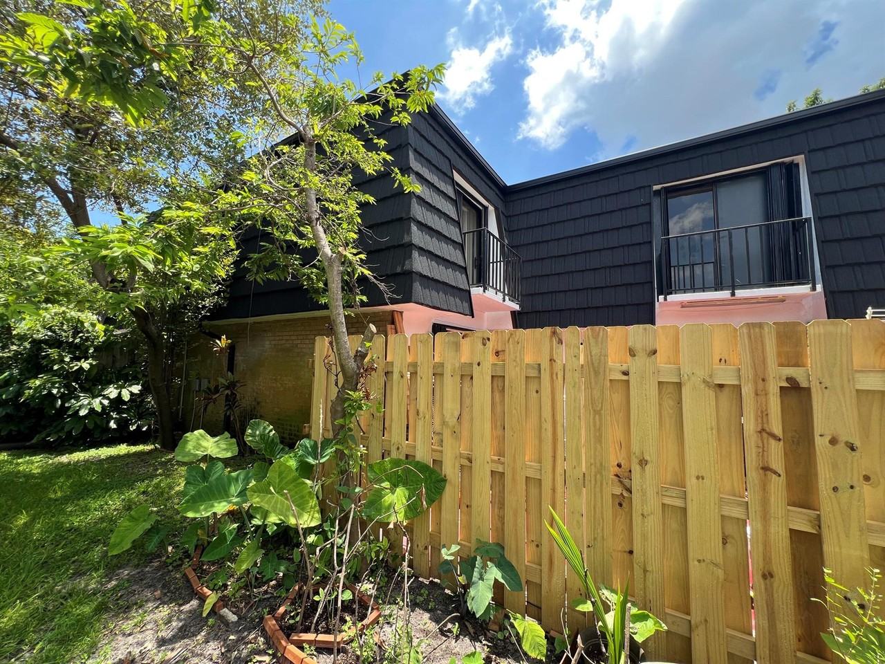 134 Woodland Rd - Photo 4 of 5