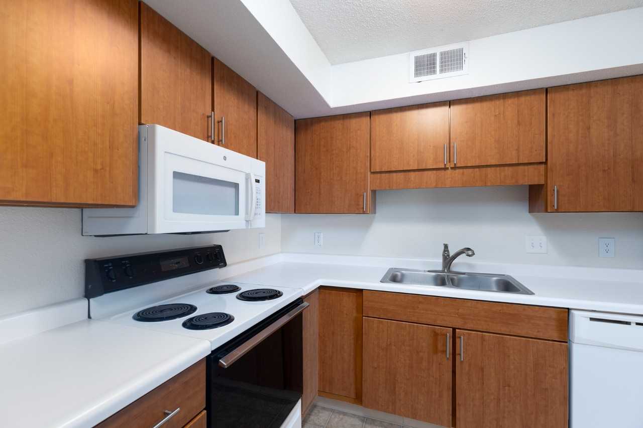 Fountains Apartments - Photo 7 of 51