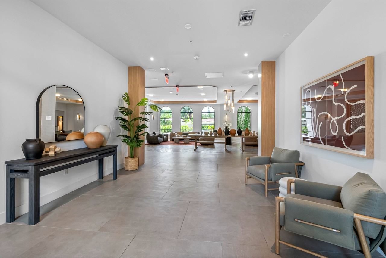 Arvella - Photo 7 of 69