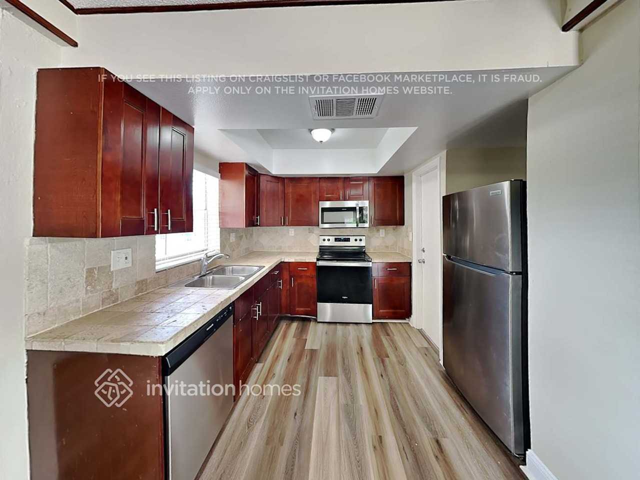 6602 Pebble Bch - Photo 5 of 24