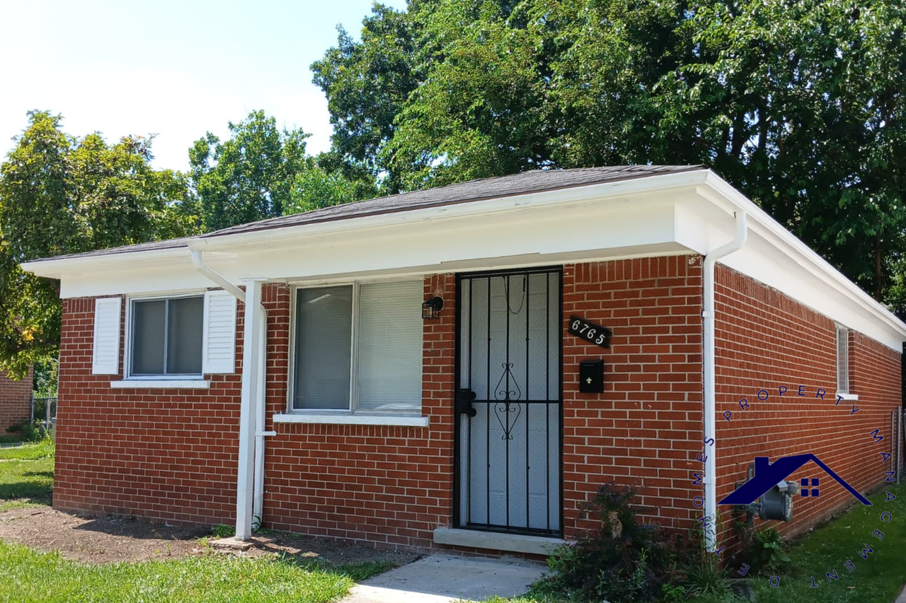 6765 Heyden - Photo 2 of 18