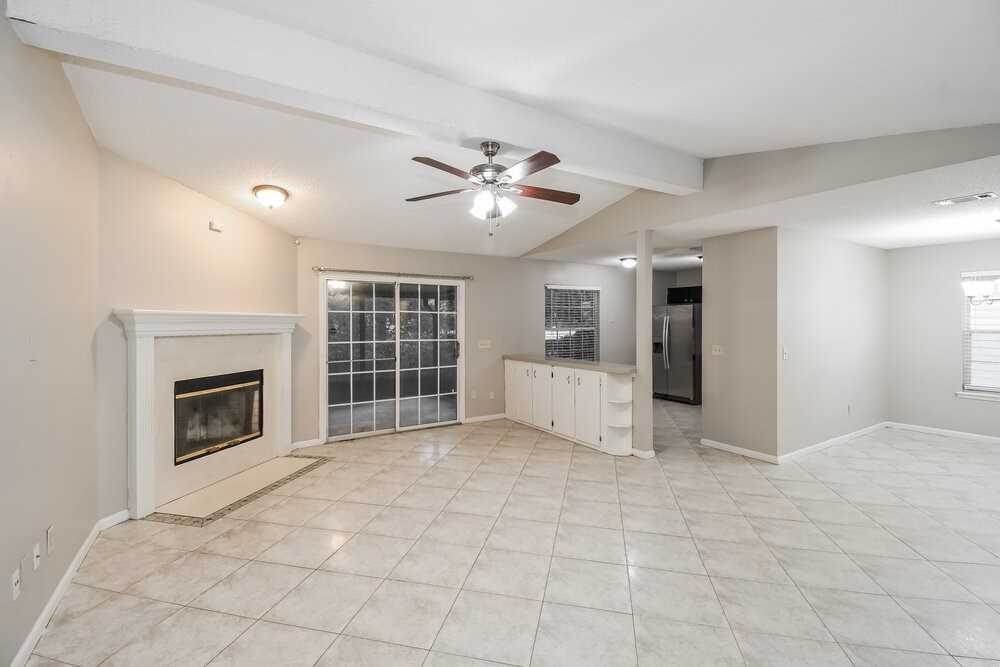 3571 Barbizon Ct - Photo 3 of 16