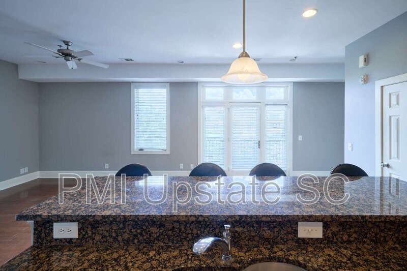 301 Augusta St #202 - Photo 7 of 30