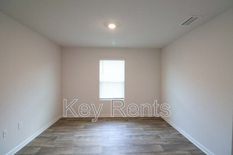 5634 Tristan Ct - Photo 6 of 16