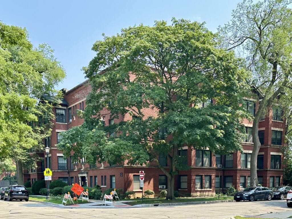 312 S Lee Pkwy #3