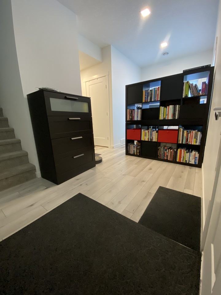 810 Greenbriar Common Northwest - Photo 3 of 21