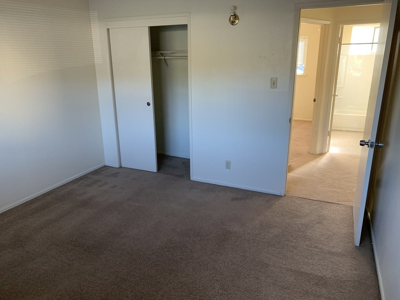 Couper 577 - Photo 7 of 8