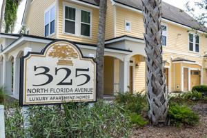 featured image of 325 N Florida Ave