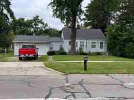 31652 5 Mile Rd - Photo 1 of 1