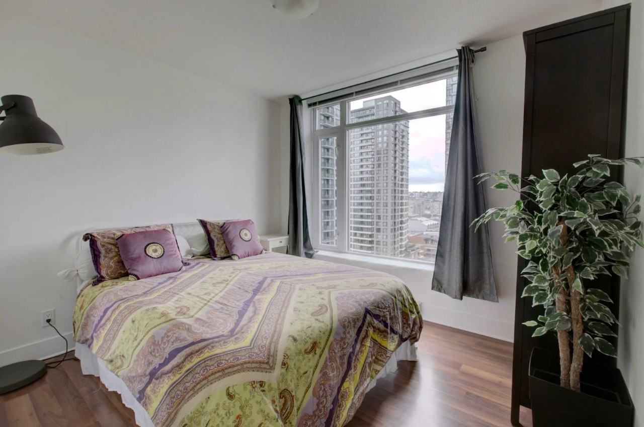 888 Homer St - Photo 3 of 14