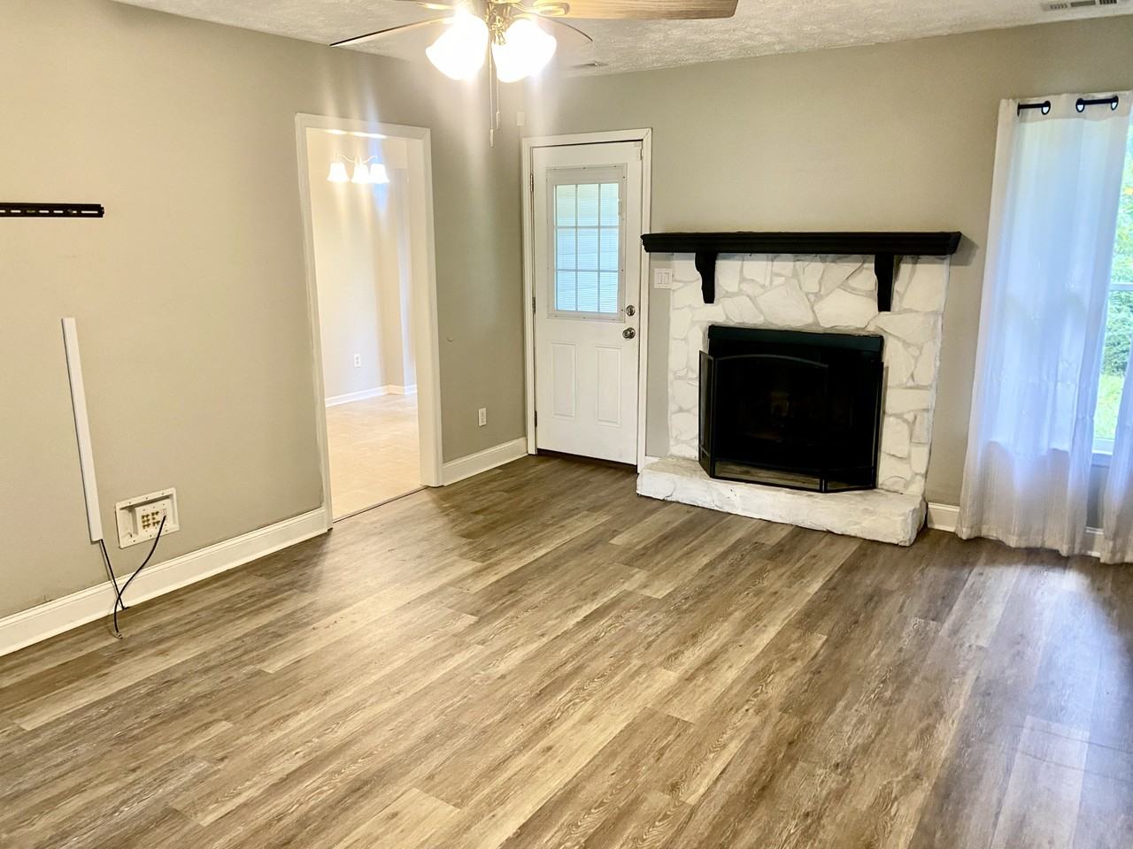 115 Whitechapel Ln #NA - Photo 3 of 20