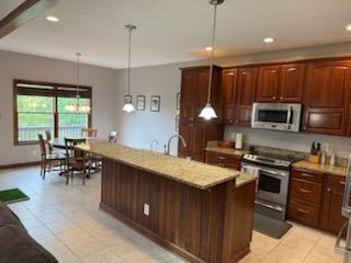 2595 Yorktown Ct #NA - Photo 4 of 11