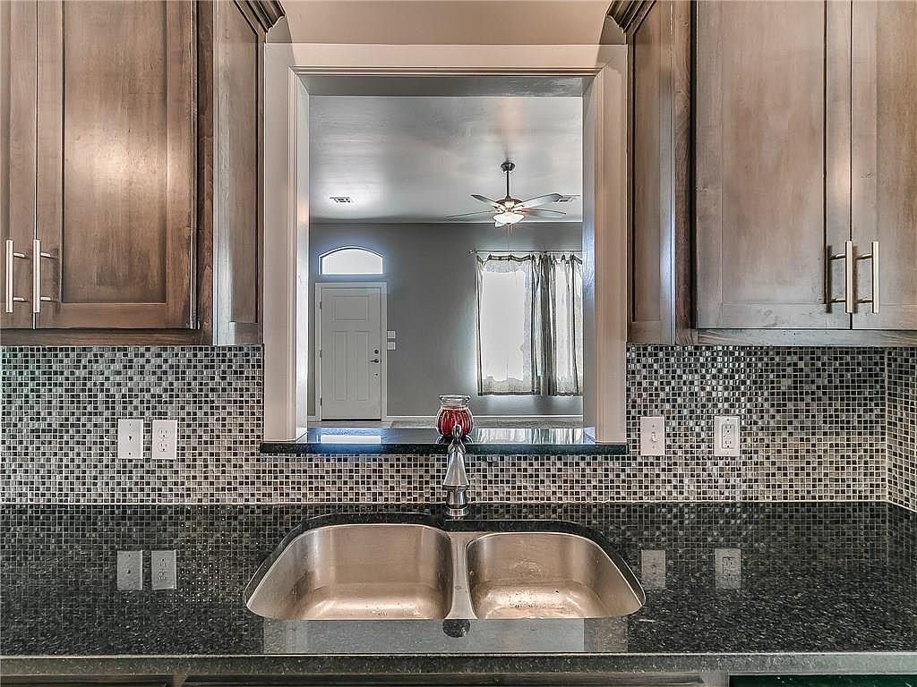 8313 Nw 140th St #NA - Photo 6 of 23