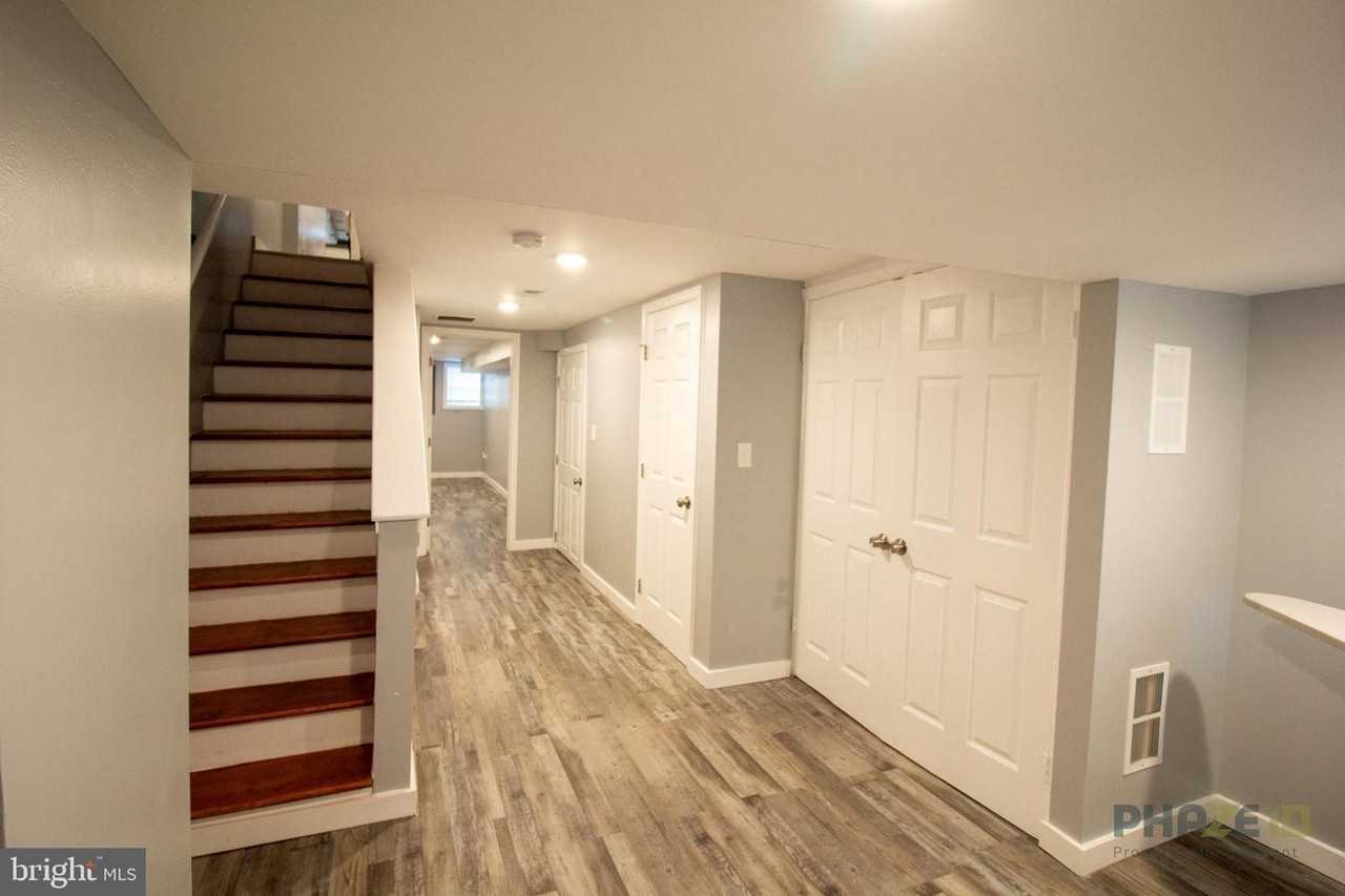 2734 Ashland Ave - Photo 4 of 20