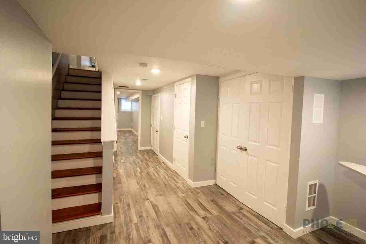2734 Ashland Ave - Photo 5 of 20