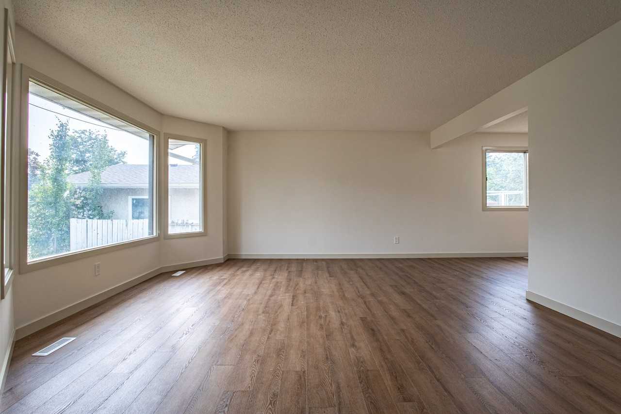 2208 85 St Nw #1 - Photo 2 of 18