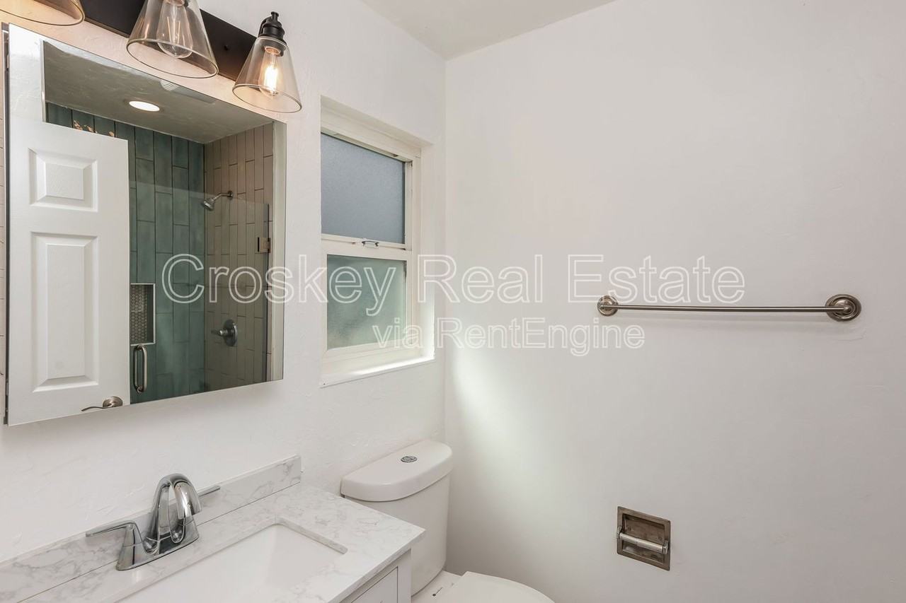 929 Jensen Circle - Photo 6 of 17